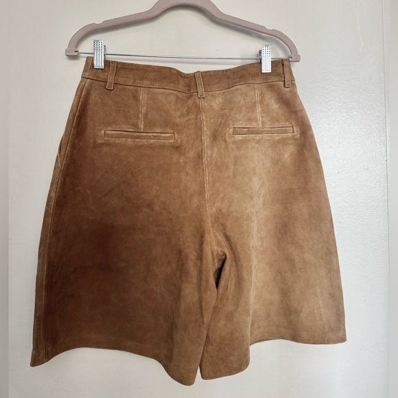 H&M PREMIUM COLLECTION SOFT SUEDE BERMUDA SHORTS - Picture 4 of 10